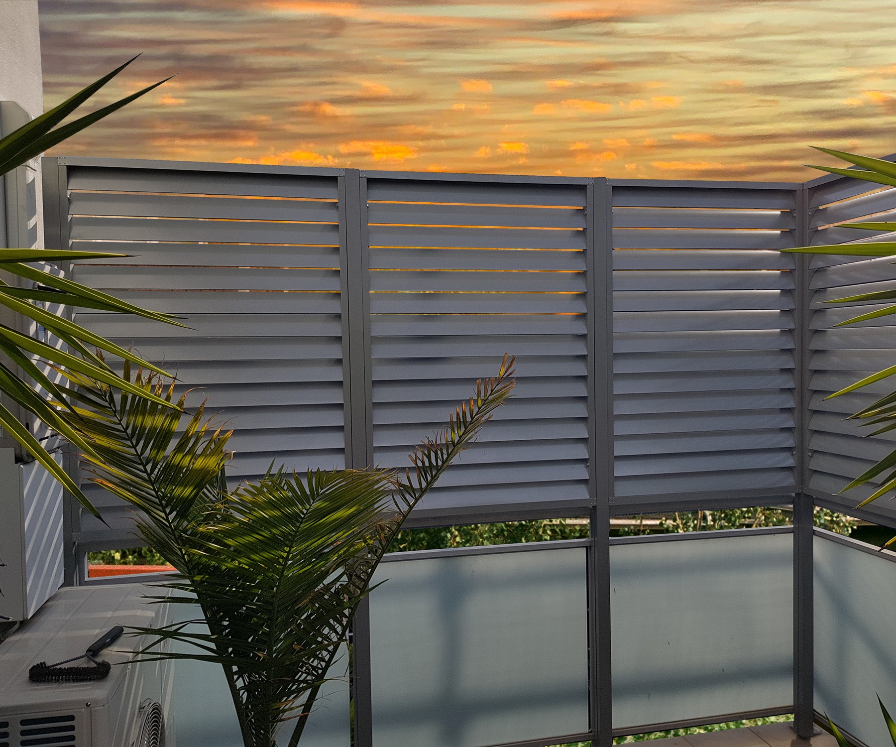 Fixed Eliptical Louvre Balcony Privacy Screen - Sunset