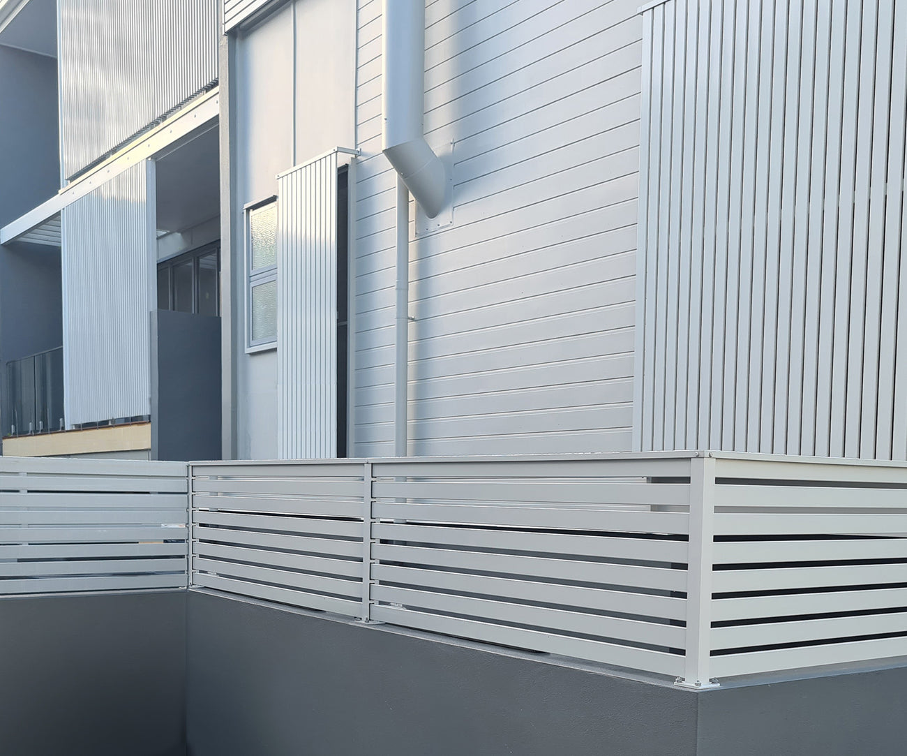 Aluminium Slat Screens | Flat-pack DIY system