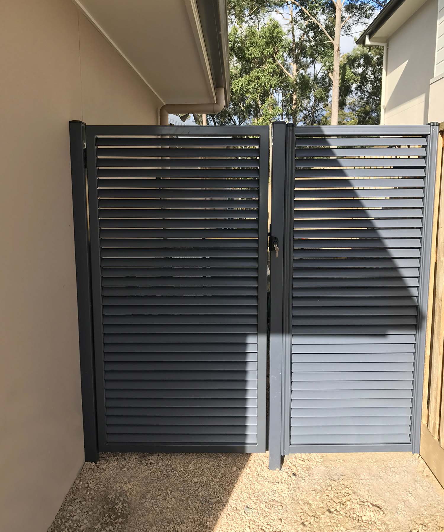 Clik'n'Fit Colorbond Louvre Gate Panel - Woodland Grey