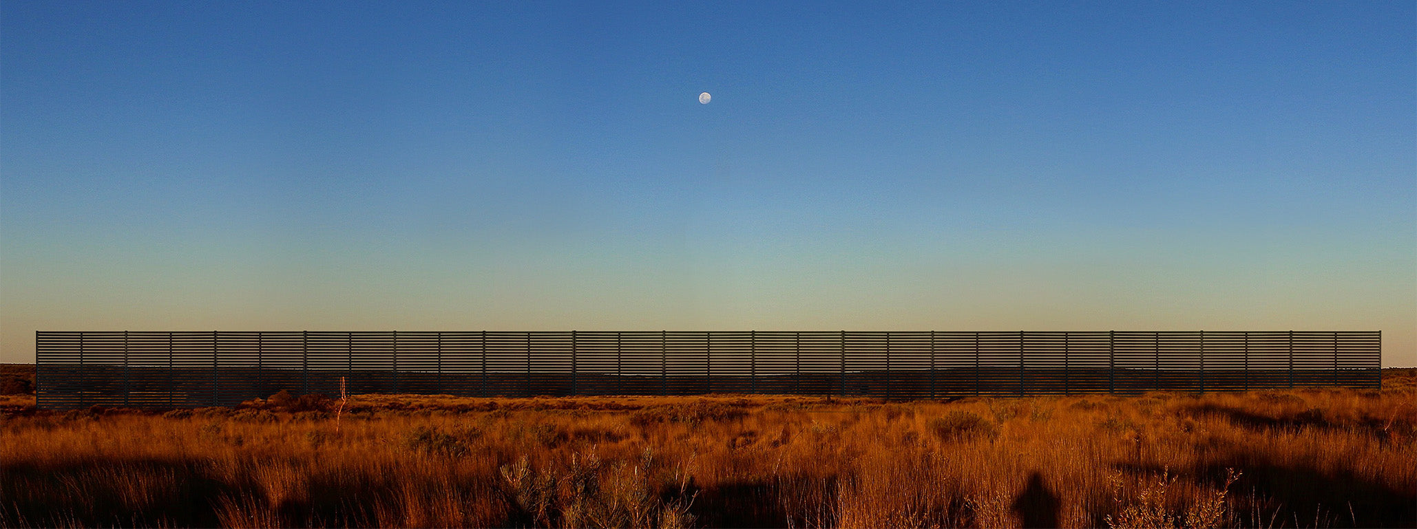Australian landscape at dusk with Superior Screens Clik'n'fit Fence 